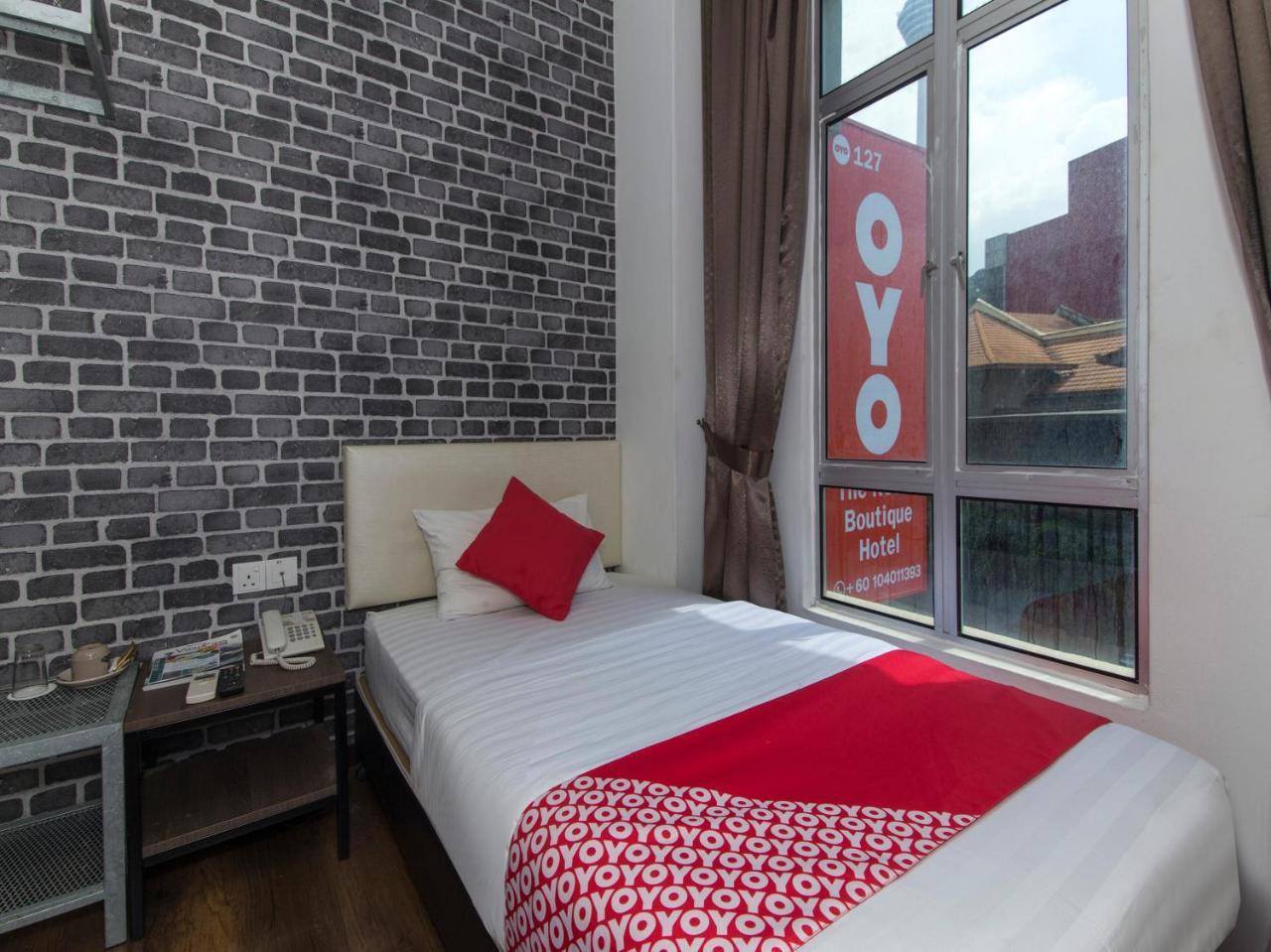 Oyo 127 The Reeds Hotel 쿠알라룸푸르 외부 사진
